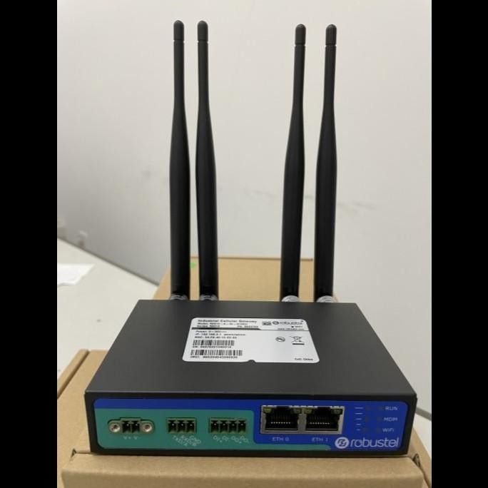 Robutel R2010 Dual-SIM VPN IoT Gateway